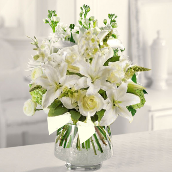 "White Wonder Bouquet"
